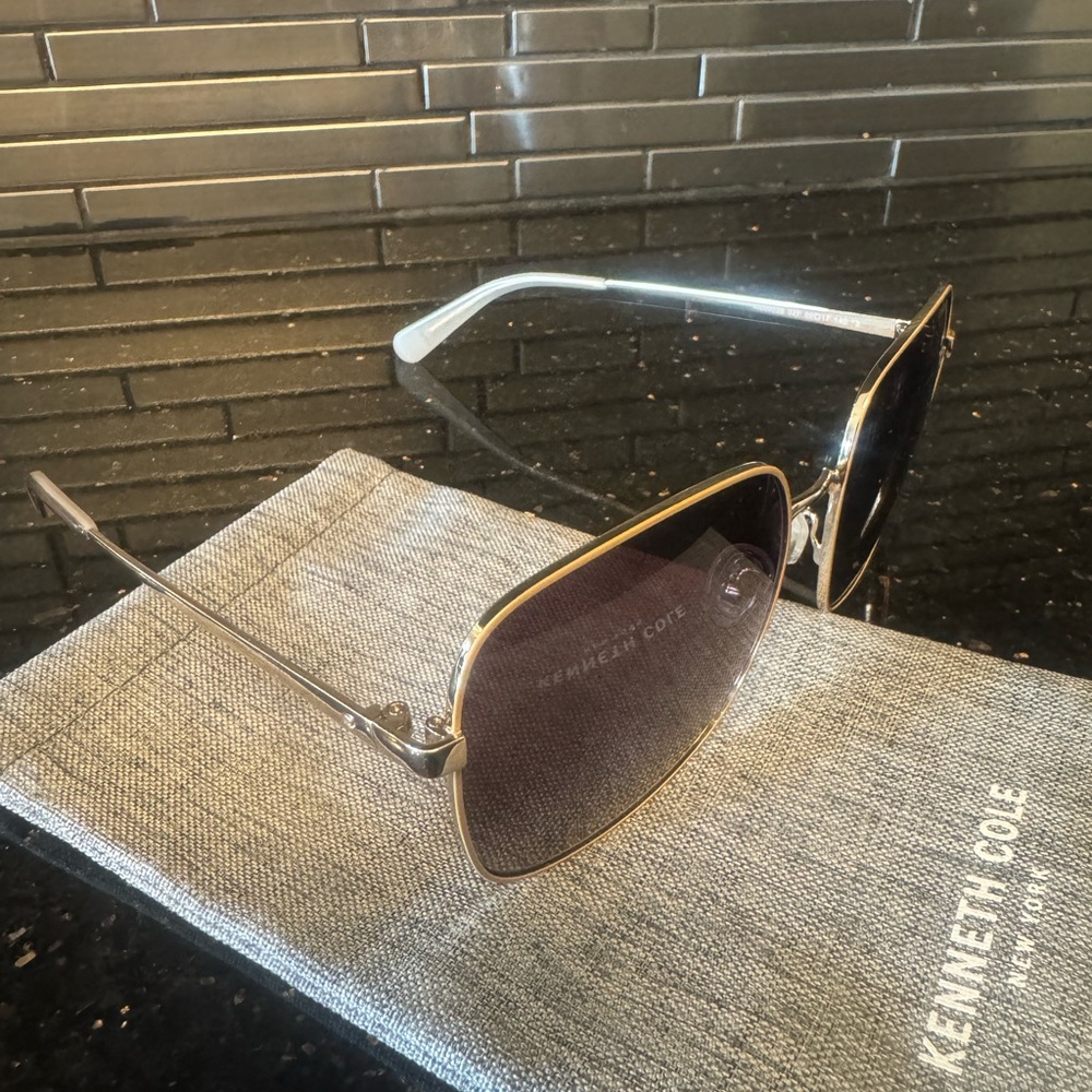 Kenneth Cole Women's Black and Silver Sunglasses - Picture 3 of 4